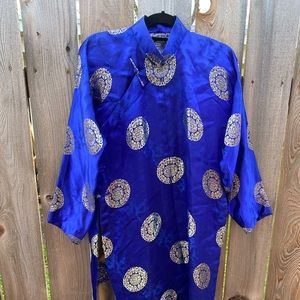 Vintage satin kimono dress w side slit & knotted buttons. Handmade, Clean, NICE
